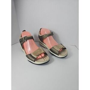 MBT "PIA" Tan Suede Rocker Toning Walking Sandals. Women's Size 10-10.5